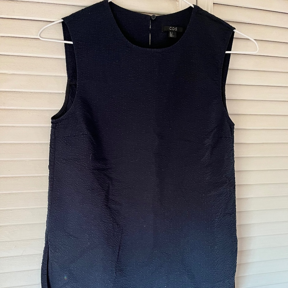 COS Black Textured Sleeveless Top Tunic Minimalist Boxy Shift Blouse Size 2